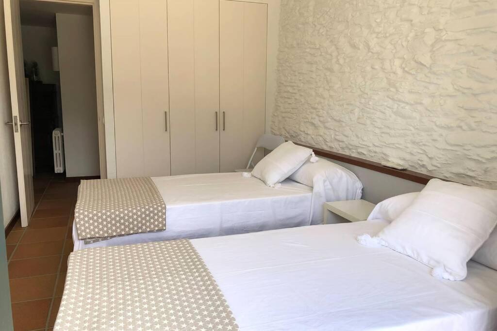 Roques - Casa En Primera Linea De Mar En Кадакес Екстериор снимка